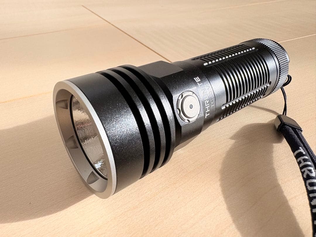 ThruNite TC20 V2 高輝度LED充電式フラッシュライト