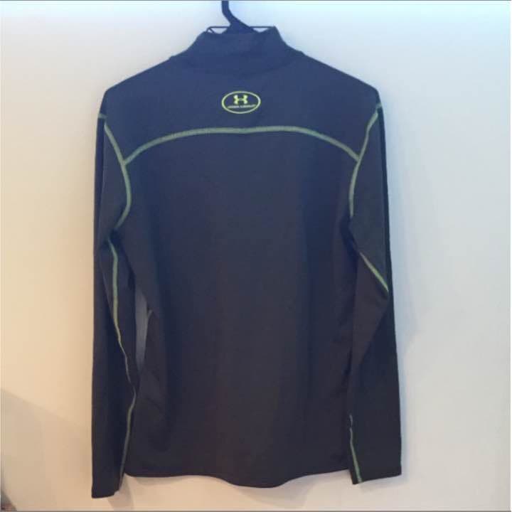 アンダーアーマー LG FITTED cold gear 長袖インナー