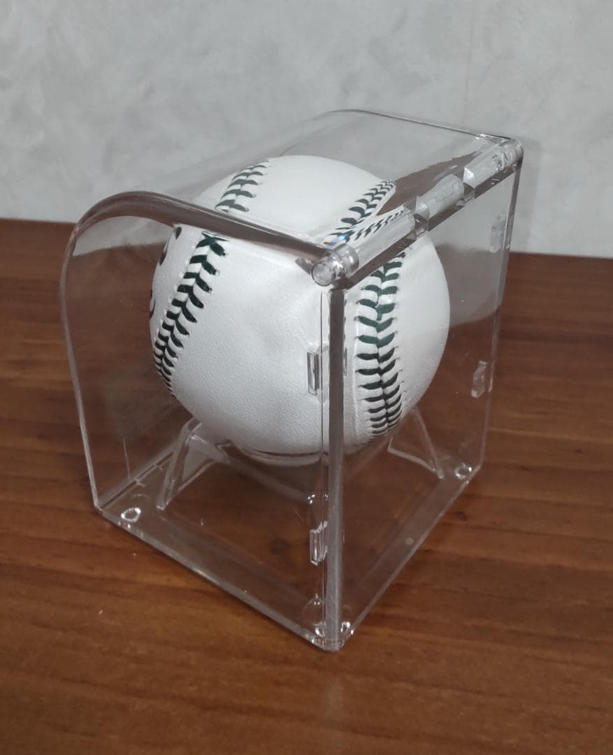 #14 石田健大選手 直筆サインボール＆ ケース ※オールスター ☆ベイスターズ