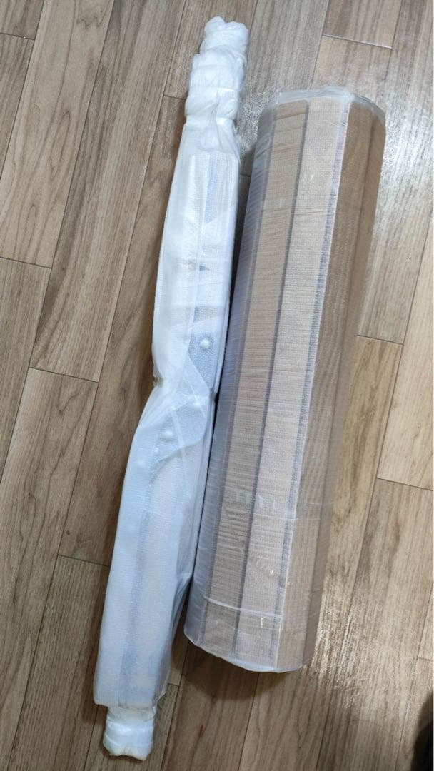 折りたたみテーブル 自然な木の仕上げ
