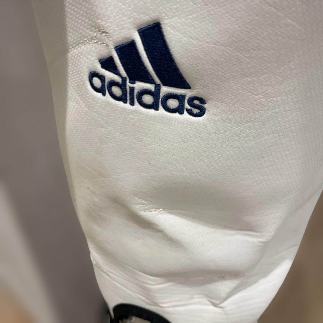 中古キャディバッグ アディダス adidas ホワイト/レッド フードカバーつき