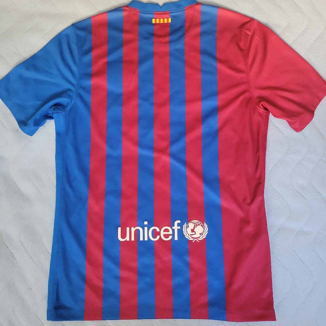 FC Barcelona　21～22Season Nike シャツ 赤・青