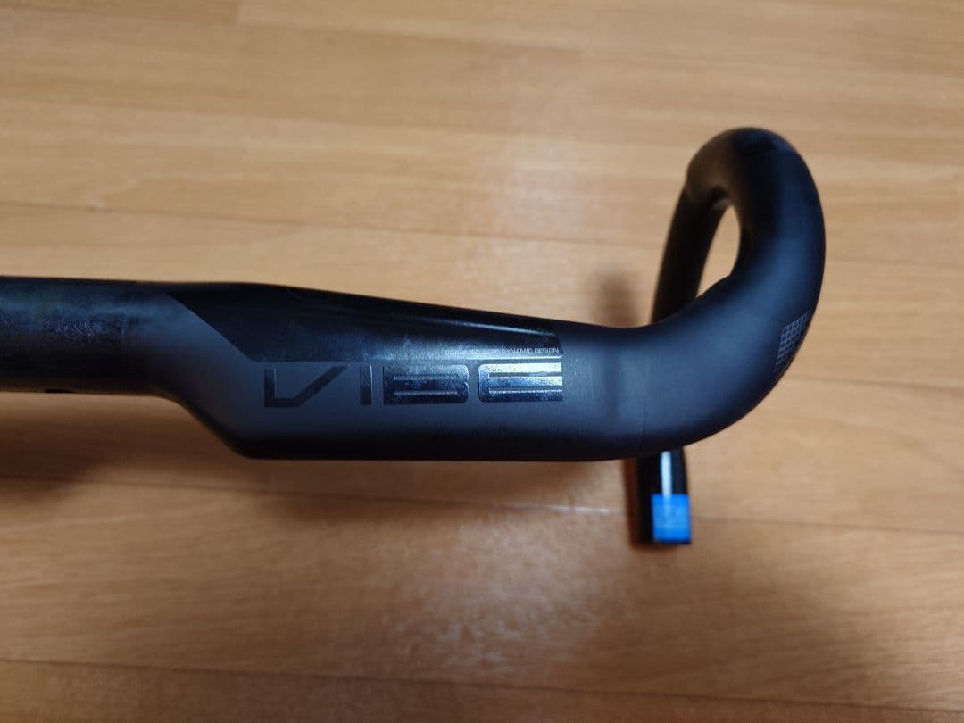 SHIMANO PRO VIBE エアロ カーボンハンドル 400mm