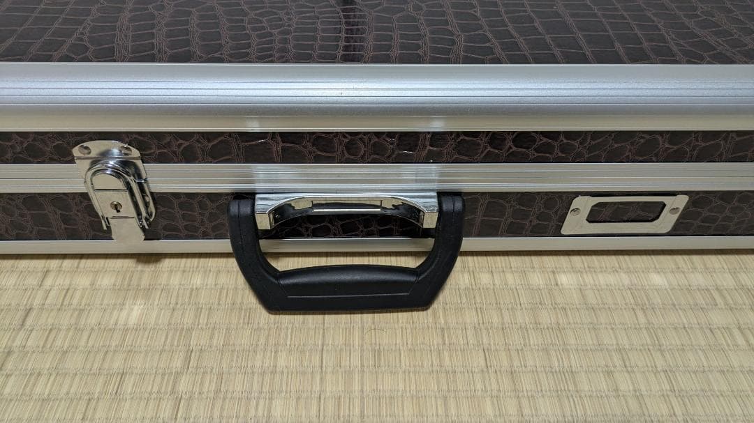 ペグ三線