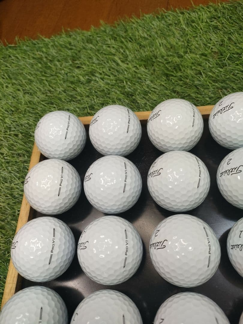 タイトリストPROV1　2023年モデル優良ロストボール20個。