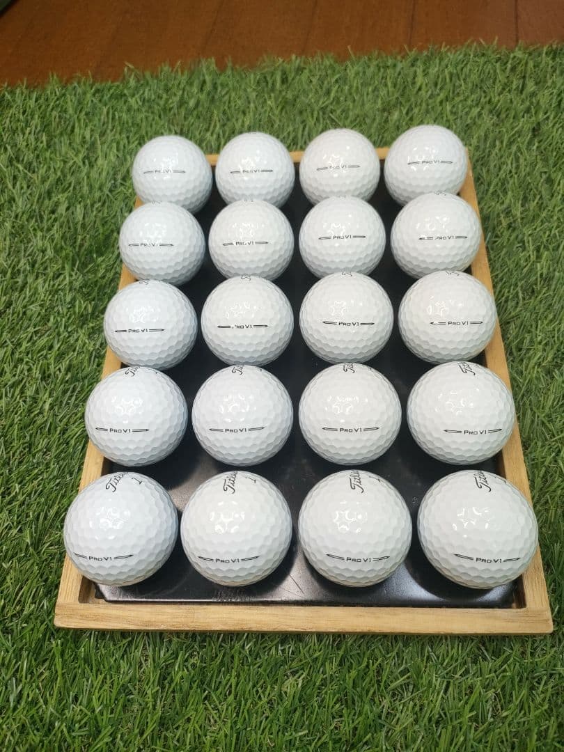 タイトリストPROV1　2023年モデル優良ロストボール20個。