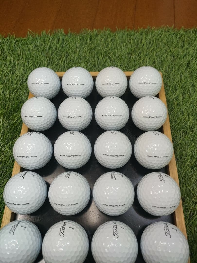 タイトリストPROV1　2023年モデル優良ロストボール20個。