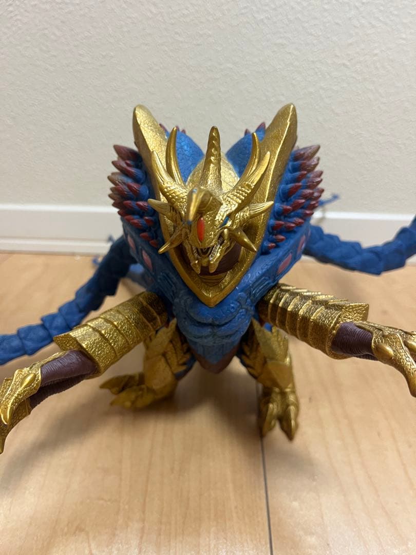 B*e様 Uキラーザウルス ウルトラマンシリーズ 怪獣 ソフ本体のみ