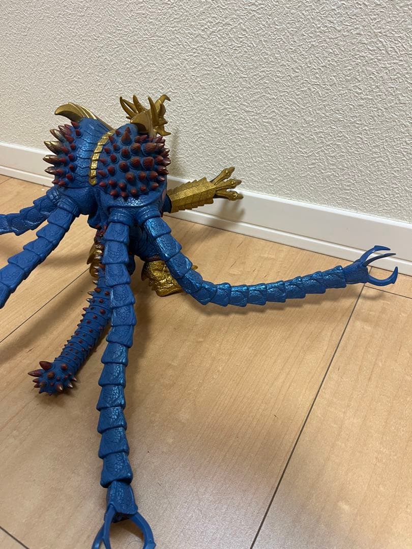 B*e様 Uキラーザウルス ウルトラマンシリーズ 怪獣 ソフ本体のみ