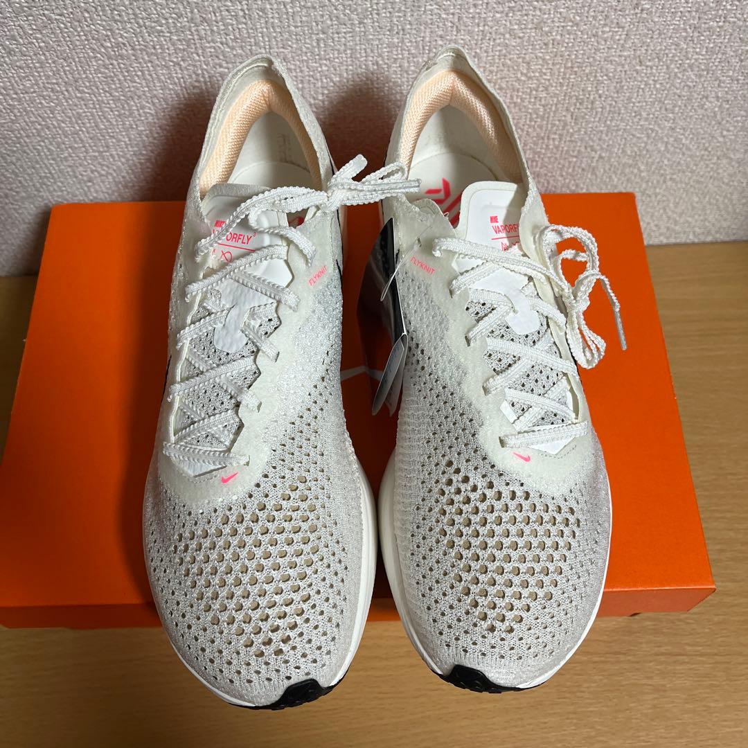新品 W ZOOMX VAPORFLY NEXT% 3 白ピンク 27.5cm