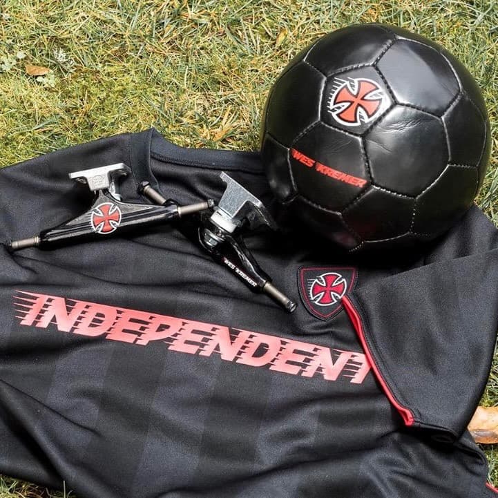 インディペンデント トラック 希少 サッカーボール ウェス・クレマー 新品
