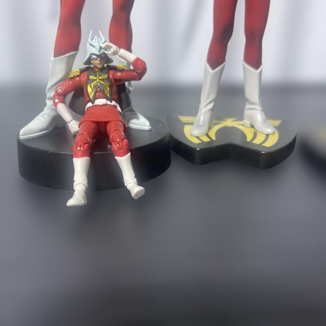 シャア　フィギュア4体セット