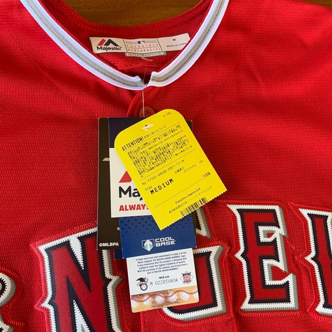 【新品未使用タグ付き】大谷翔平エンゼルス Mサイズ　ユニフォーム キャップセット