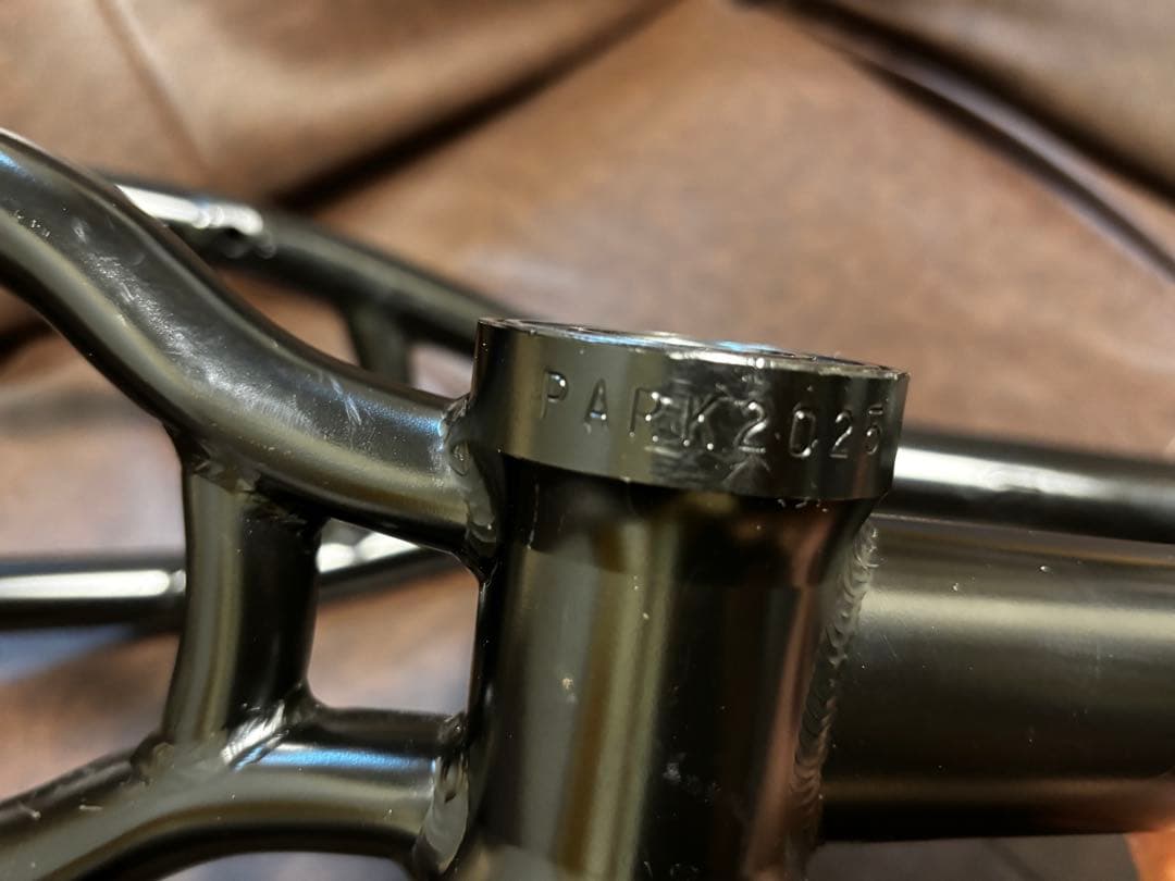 Subrosa Flight Frame 20.25 ブラック BMXフレーム