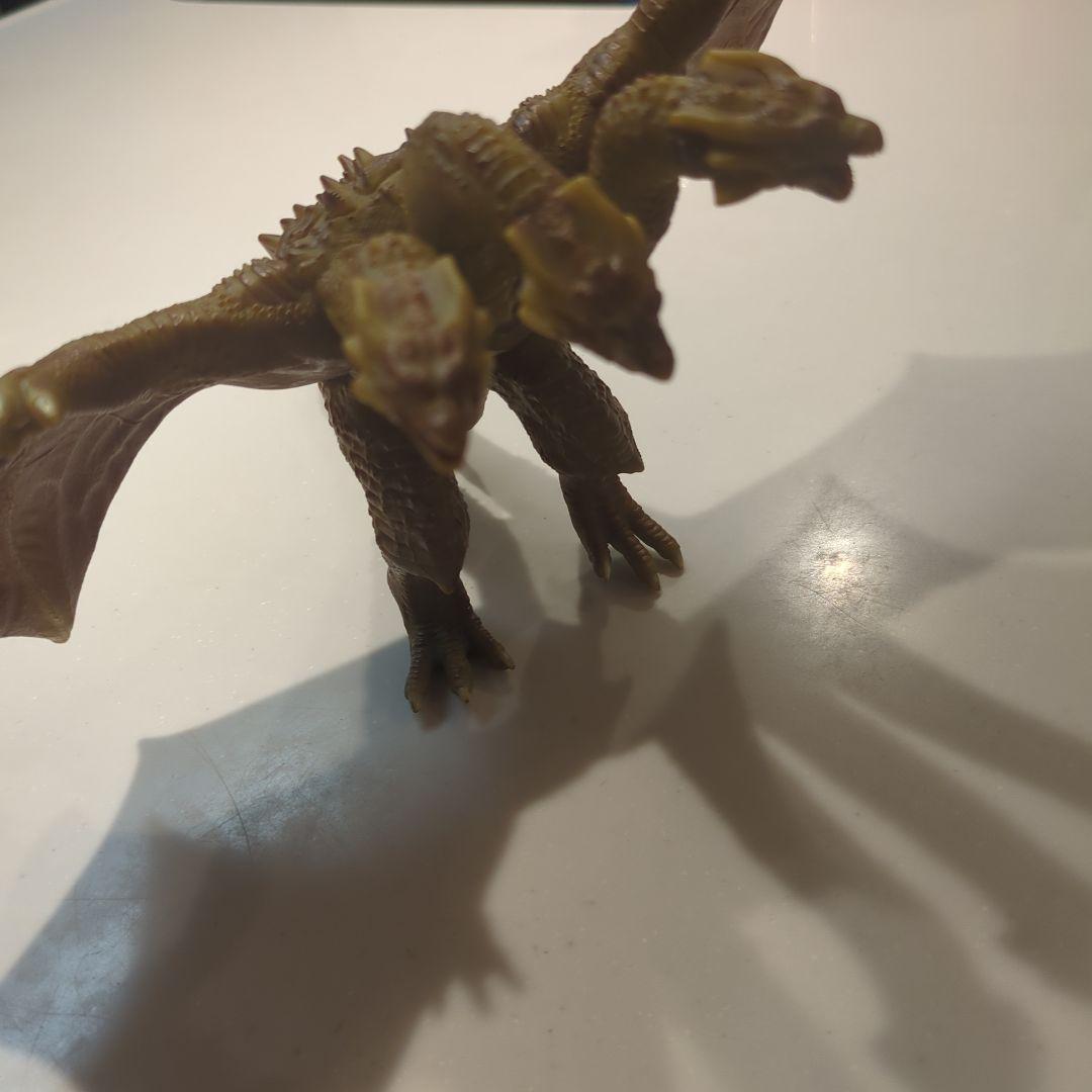 ゴジラとキングギドラ フィギュアセット