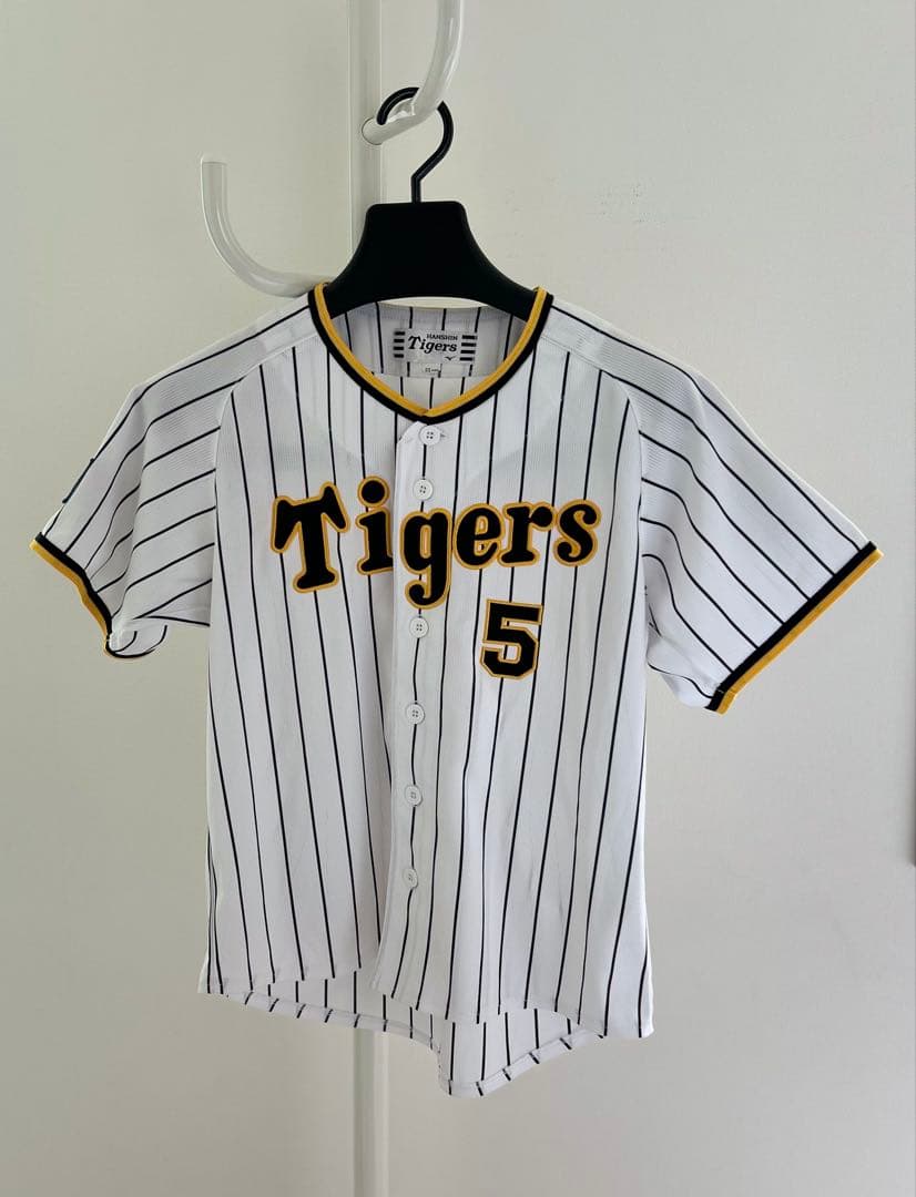 小*※様 阪神タイガース 近本選手#5 ホームユニフォーム SSサイズ 美品！