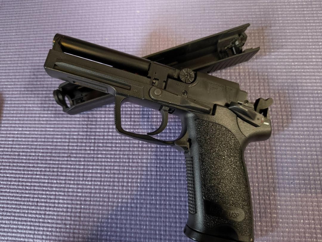 東京マルイ USP 電動ガン 電動ハンドガン マガジン バッテリー ホルスター