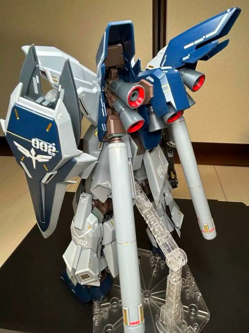 MG ナラティブガンダム&シナンジュスタイン　完成品　無塗装