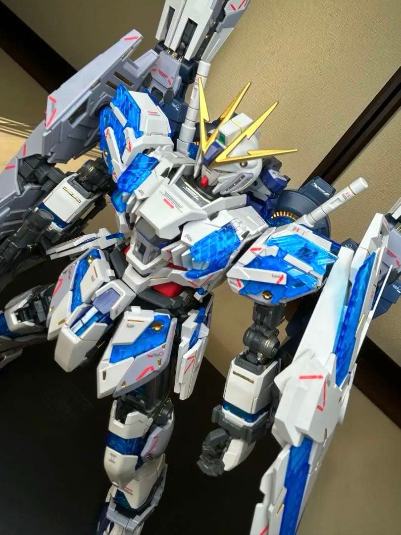 MG ナラティブガンダム&シナンジュスタイン　完成品　無塗装