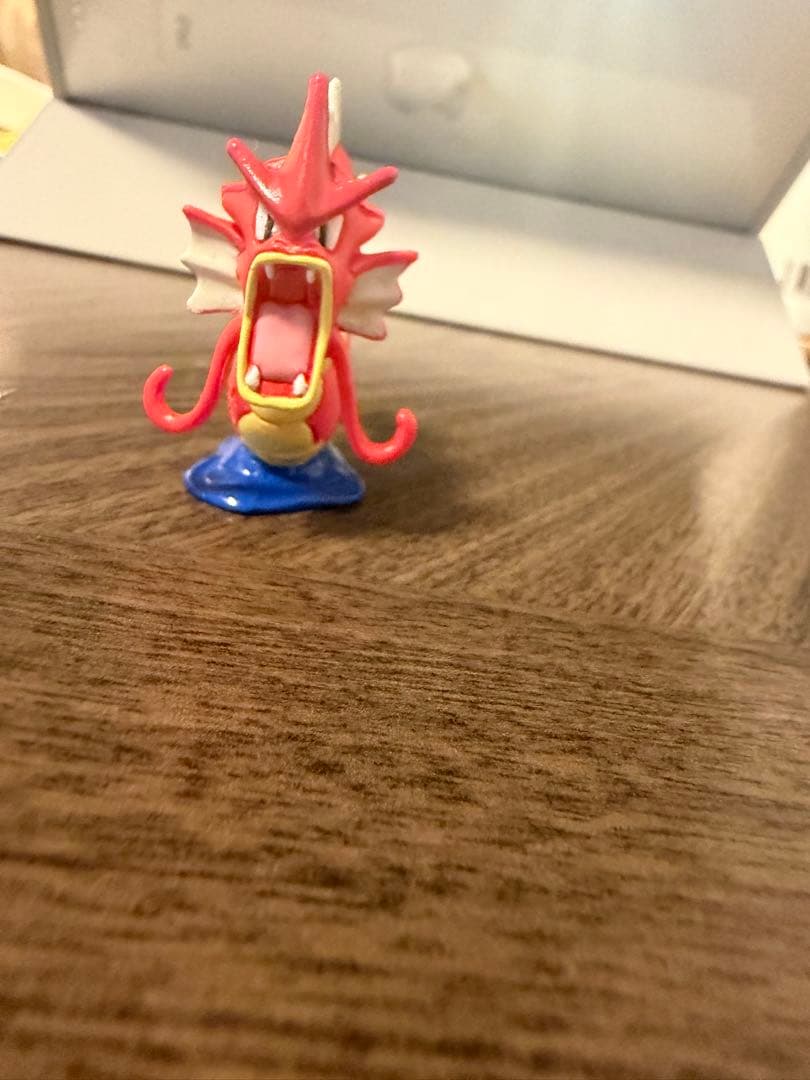 赤いギャラドス　モンコレ　ポケモン非売品