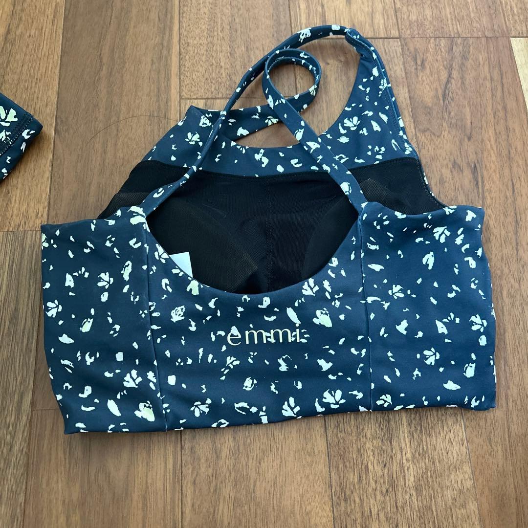 未着用　emmi yoga ネイビー　ブラ＆レギンスセット