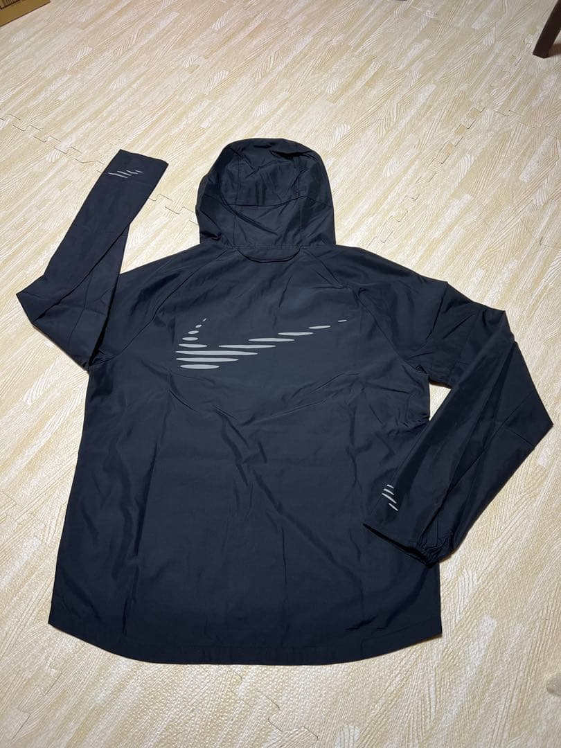 【新品 】Nike ウィンドブレーカー ブラック Sサイス