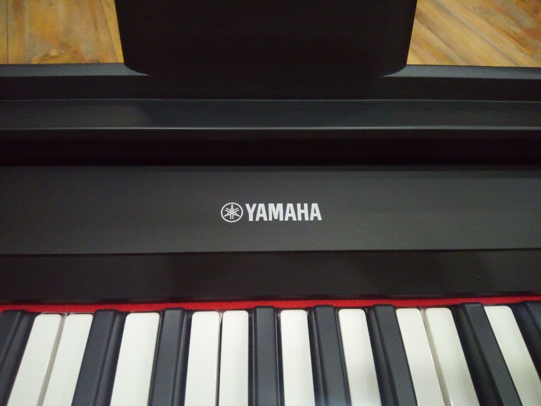 YAMAHA ヤマハ　キーボード　Piaggero NP-15B