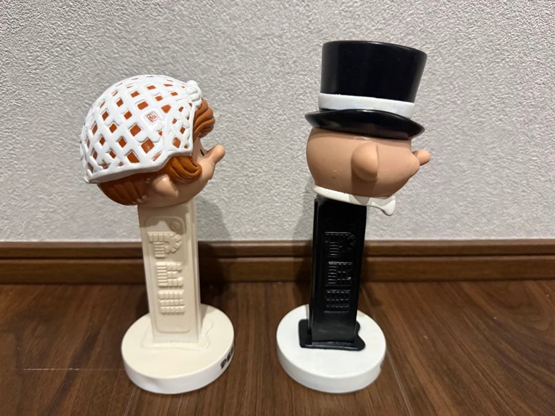 【FUNKO WACKY WOBBLE】 PEZ BRIDR&GROOM