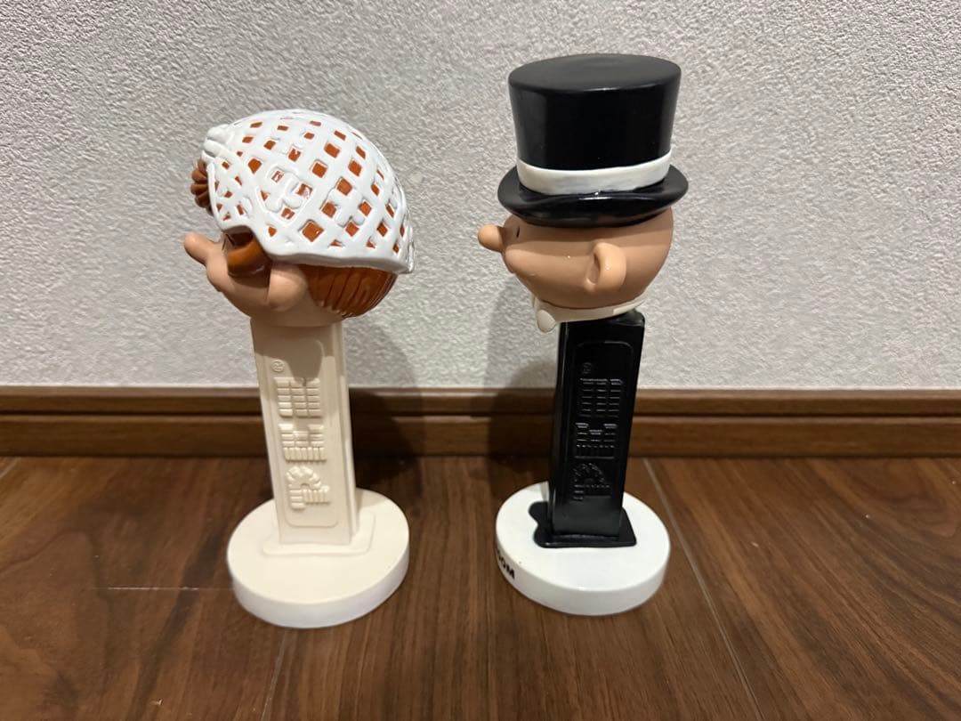 【FUNKO WACKY WOBBLE】 PEZ BRIDR&GROOM