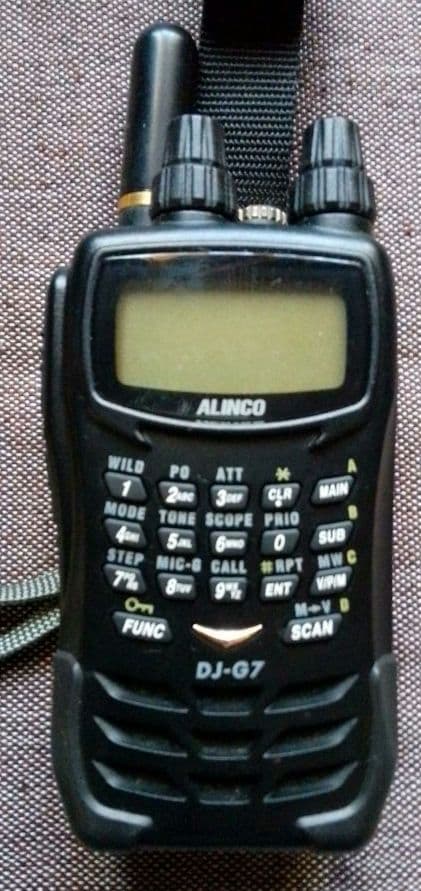 ALINCO DJ-07 3バンドトランシーバー 145/430/1200Mhz