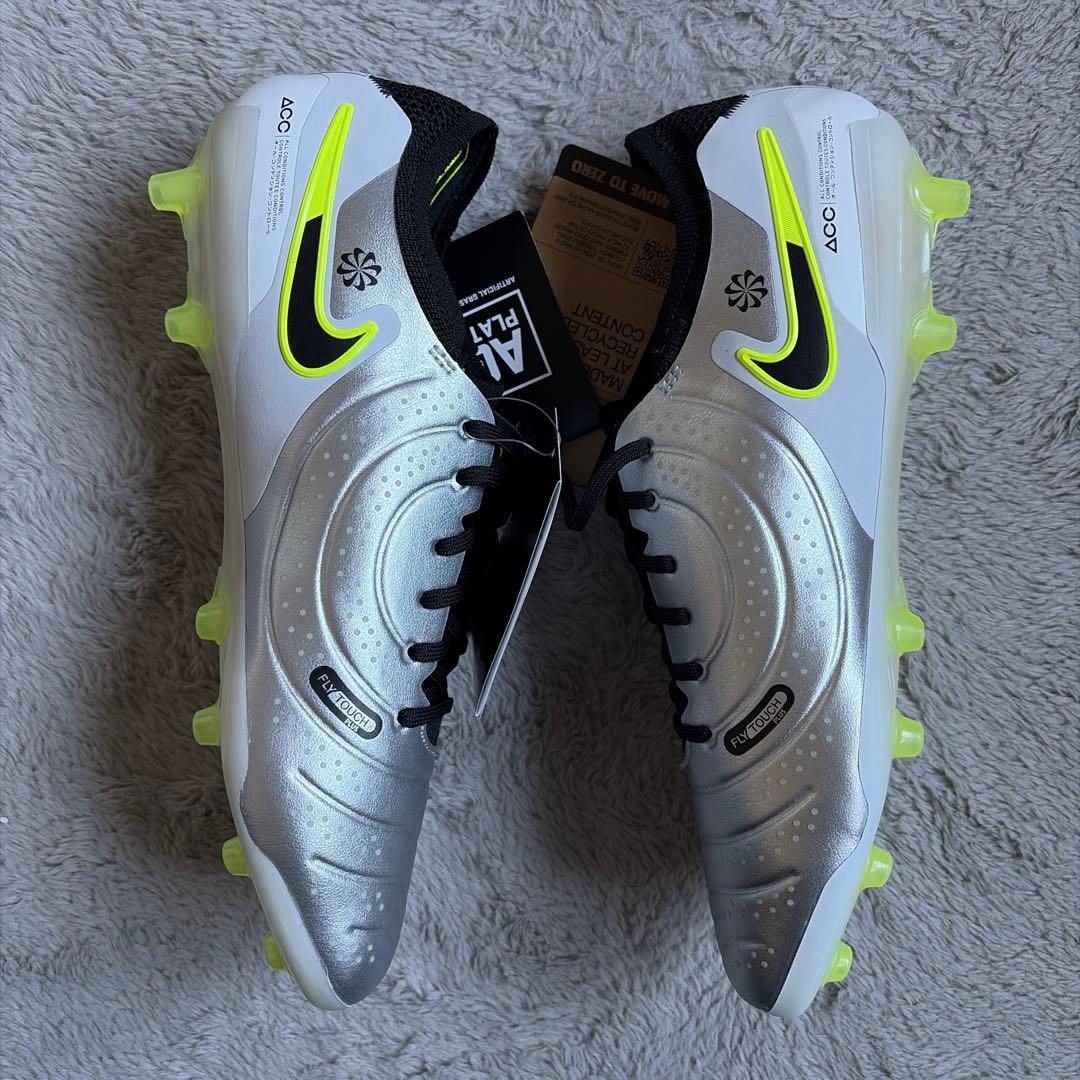 新品 NIKE ティエンポ レジェンド 10 エリート AG-PRO シルバー