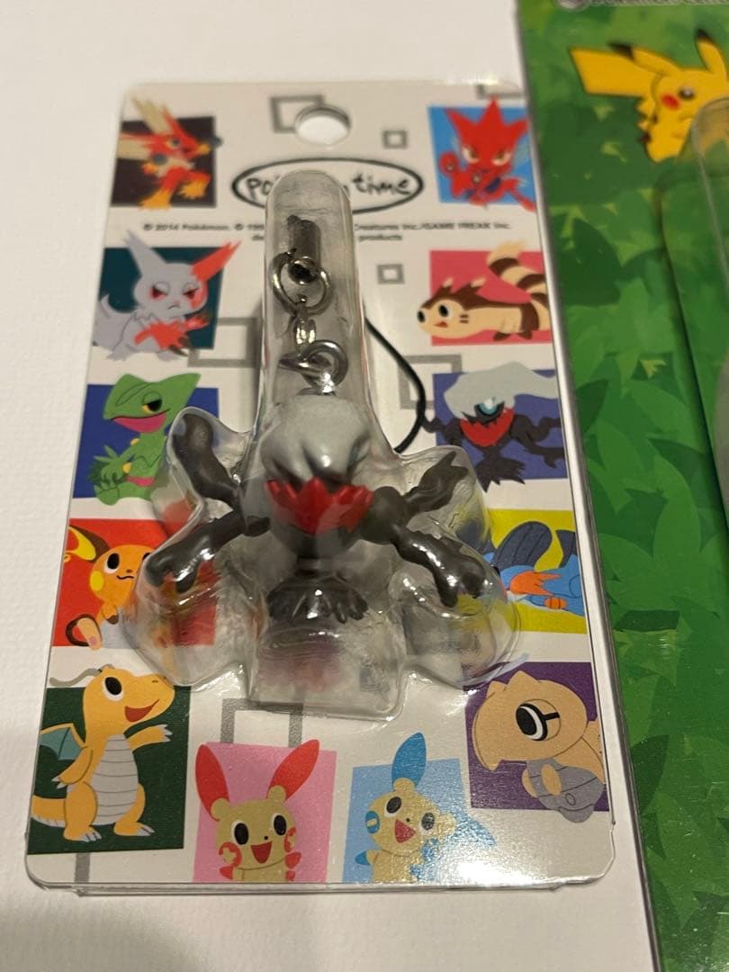 Pokemon time ストラップ&一番くじキーホルダー ダークライ