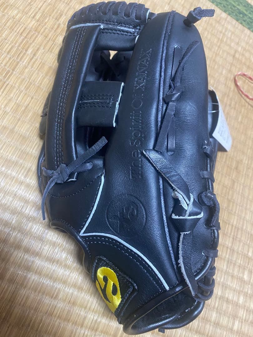 未使用 ザナックス 軟式ソフト兼用グラブ 右投げ用 オールポジション