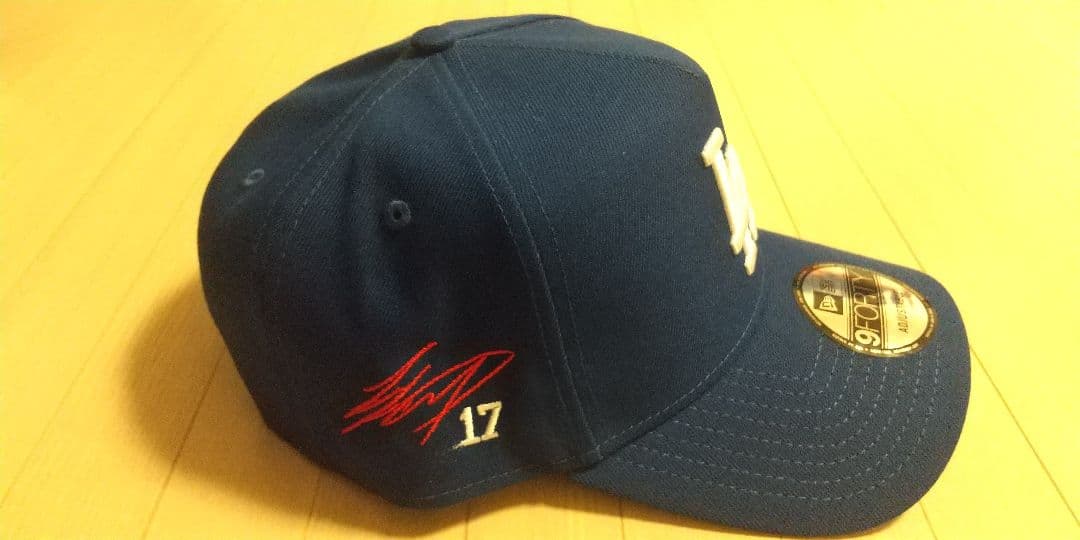 大谷翔平選手　ロサンゼルス・ドジャース　サイン入りキャップ　現地限定品の超レア物