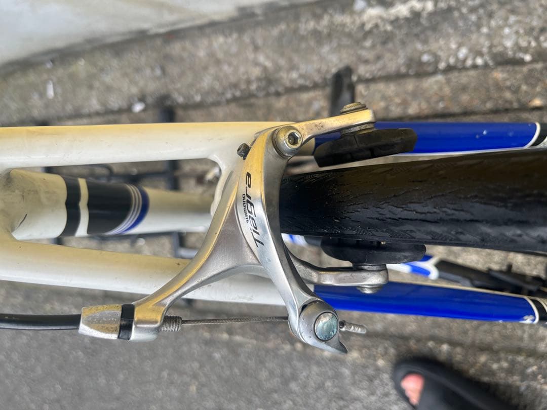【雪ぎつね】CANNONDALE CAAD8 ロードバイク ホワイト