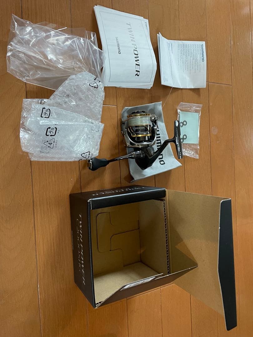 TWIN POWER C2000SHG スピニングリール　2020年