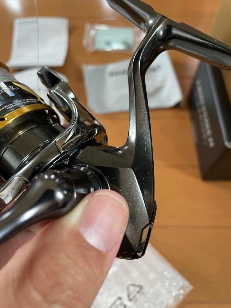 TWIN POWER C2000SHG スピニングリール　2020年