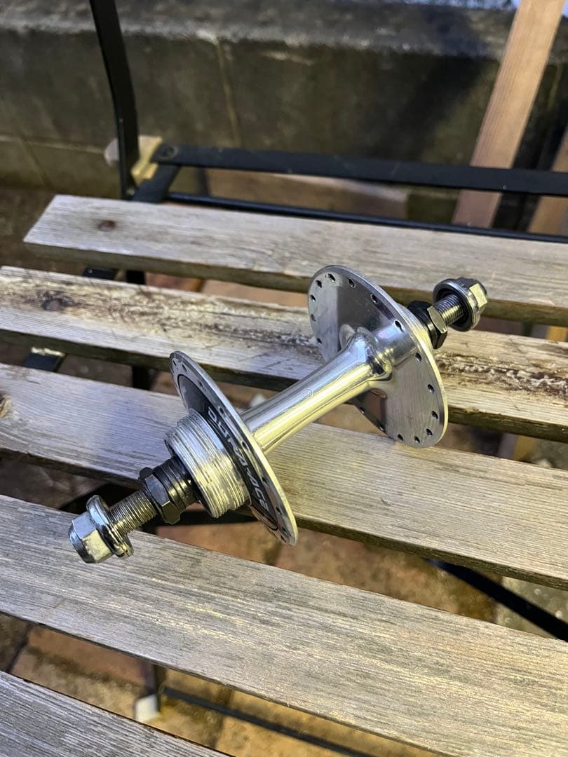 SHIMANOシマノデュラエースnjs HB-7600 両切りリアハブ120mm