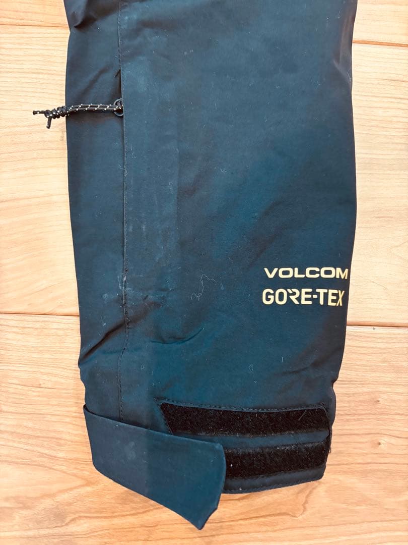 Volcom Gore-Tex 2L スノーボードウェア US S JP M位