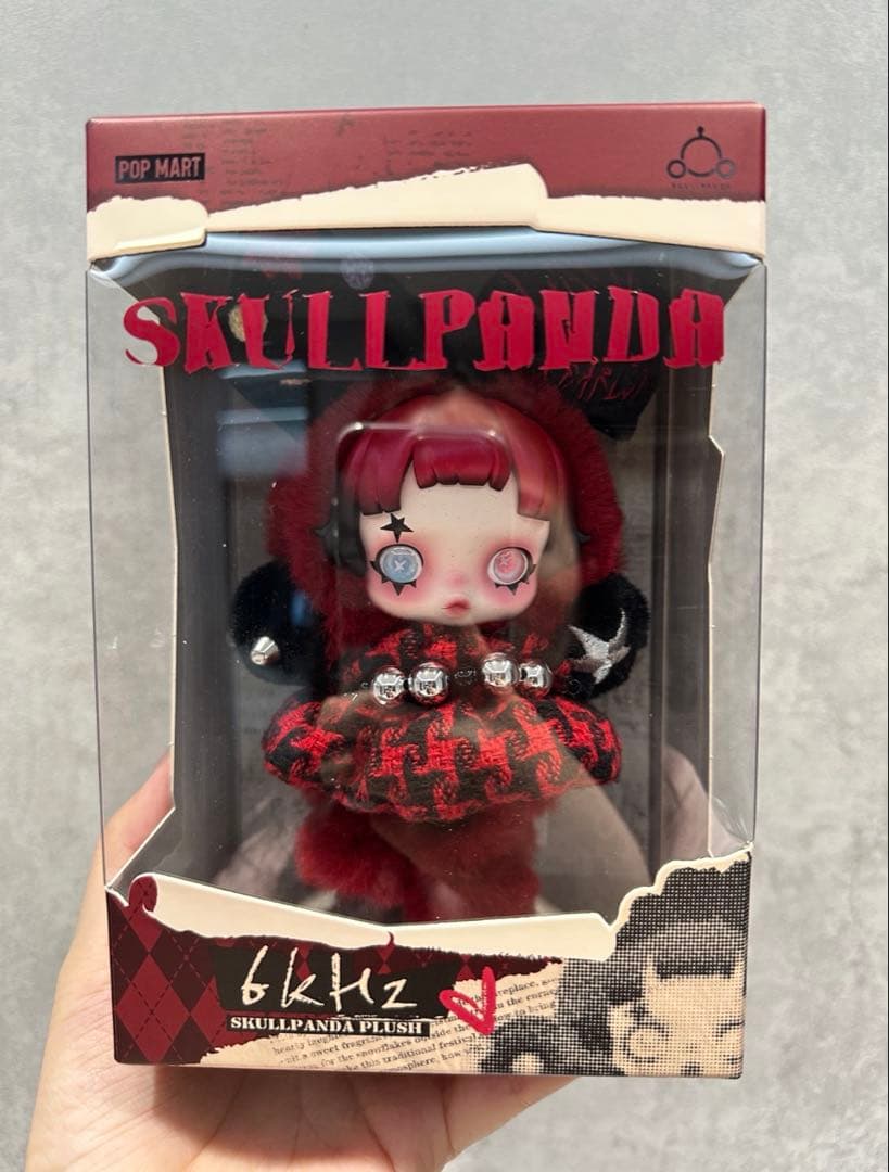 POPMART SKULLPANDA 6KHZ ヨーロッパ限定商品