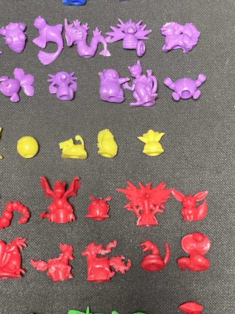 ポケモンガチャ　塩ビ人形　消しゴムフィギュアまとめ売り　オマケ20個つき