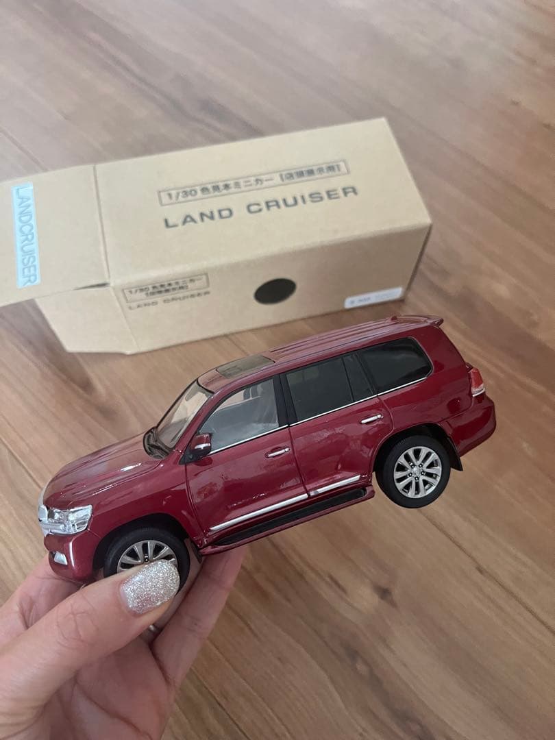 【値下げ】ランドクルーザー ミニカー　赤