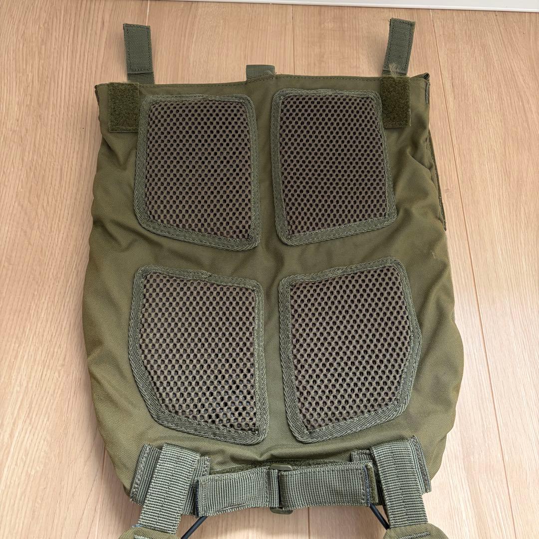 実物 5.11 TacTec プレートキャリア CLUSTER 8.75LB