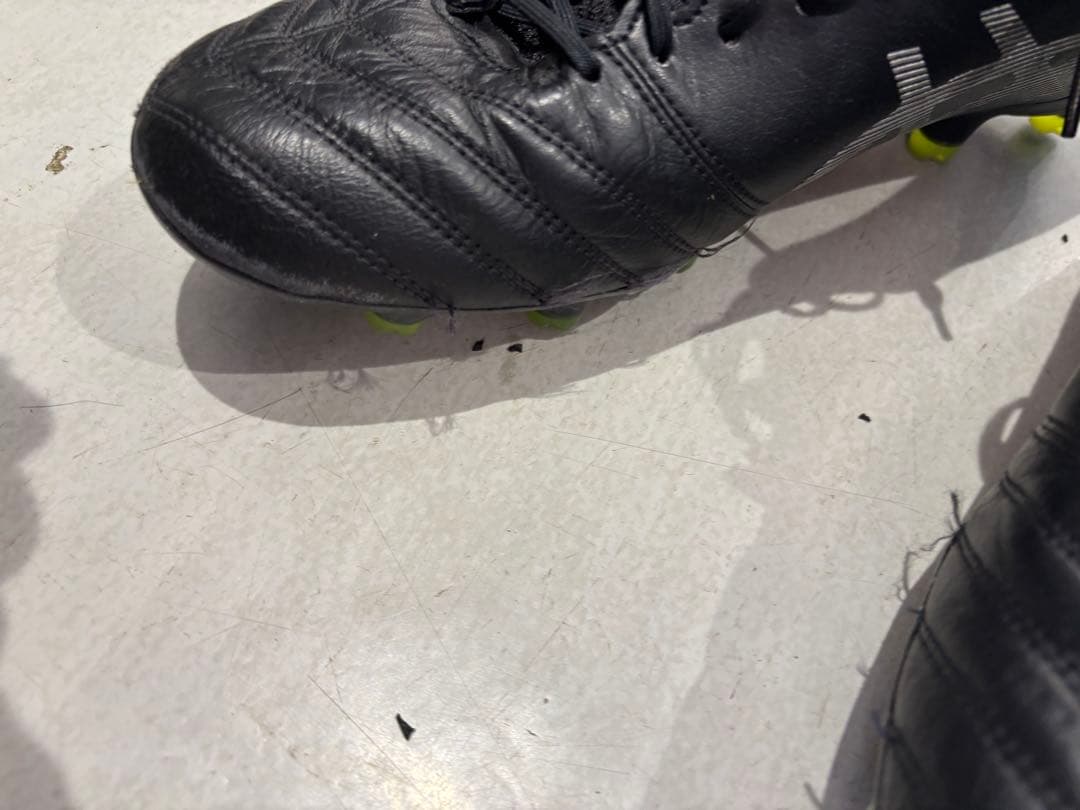 ASICS PRO サッカーシューズ 黒