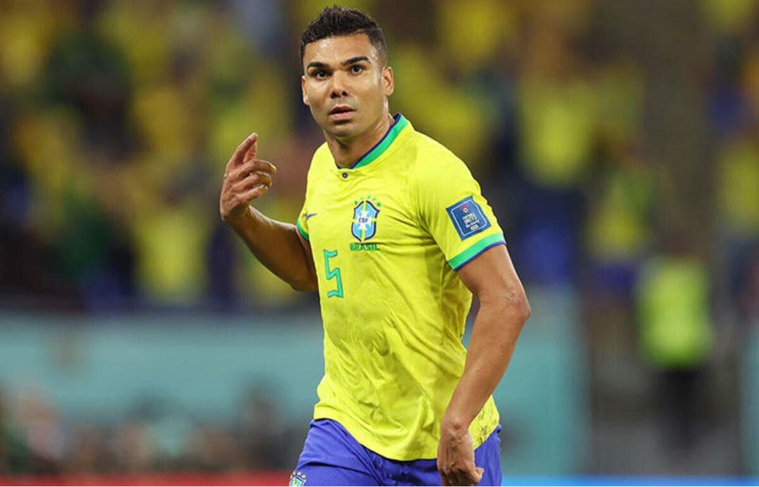 【最後の1着】カゼミロ ブラジル代表　カタールワールドカップ　ユニフォーム L