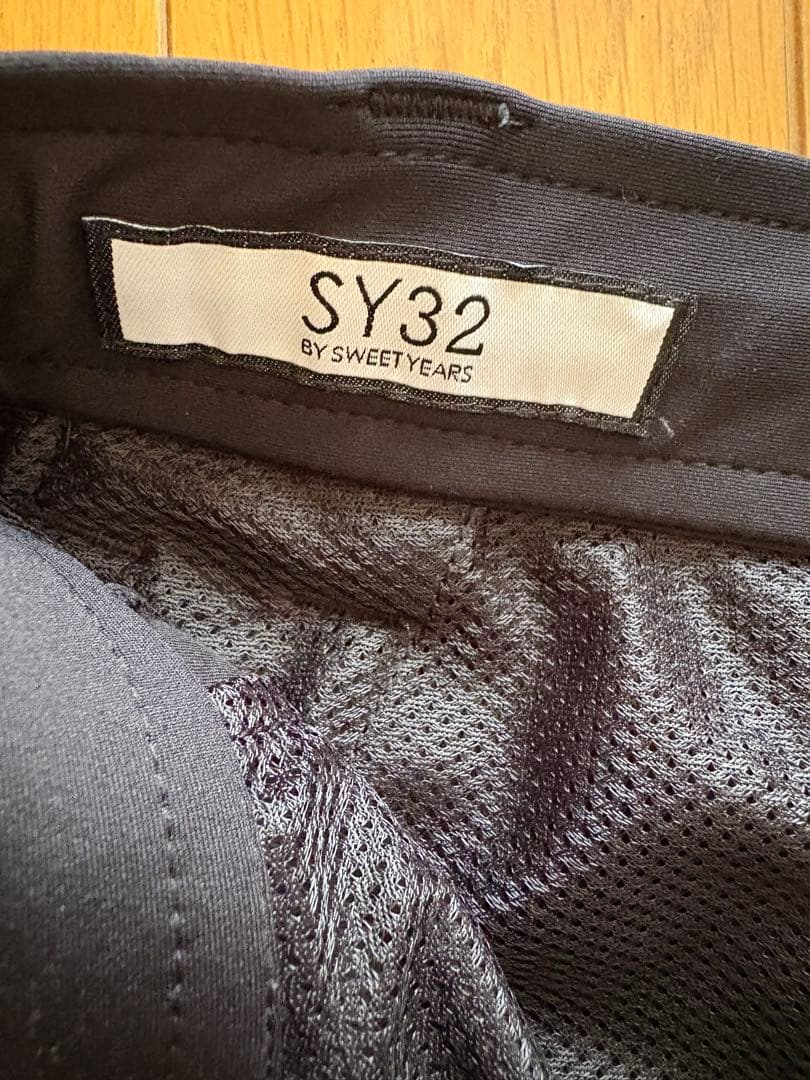 SY32 ブラックショートパンツ　サイズXL