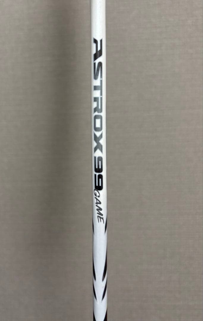 YONEX アストロクス 99ゲーム　ホワイトタイガー