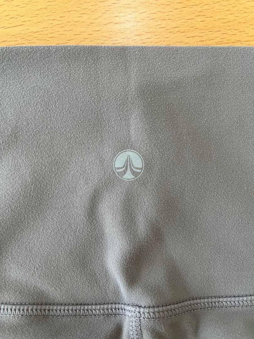 SUKARA ヨガウェア上下セット
