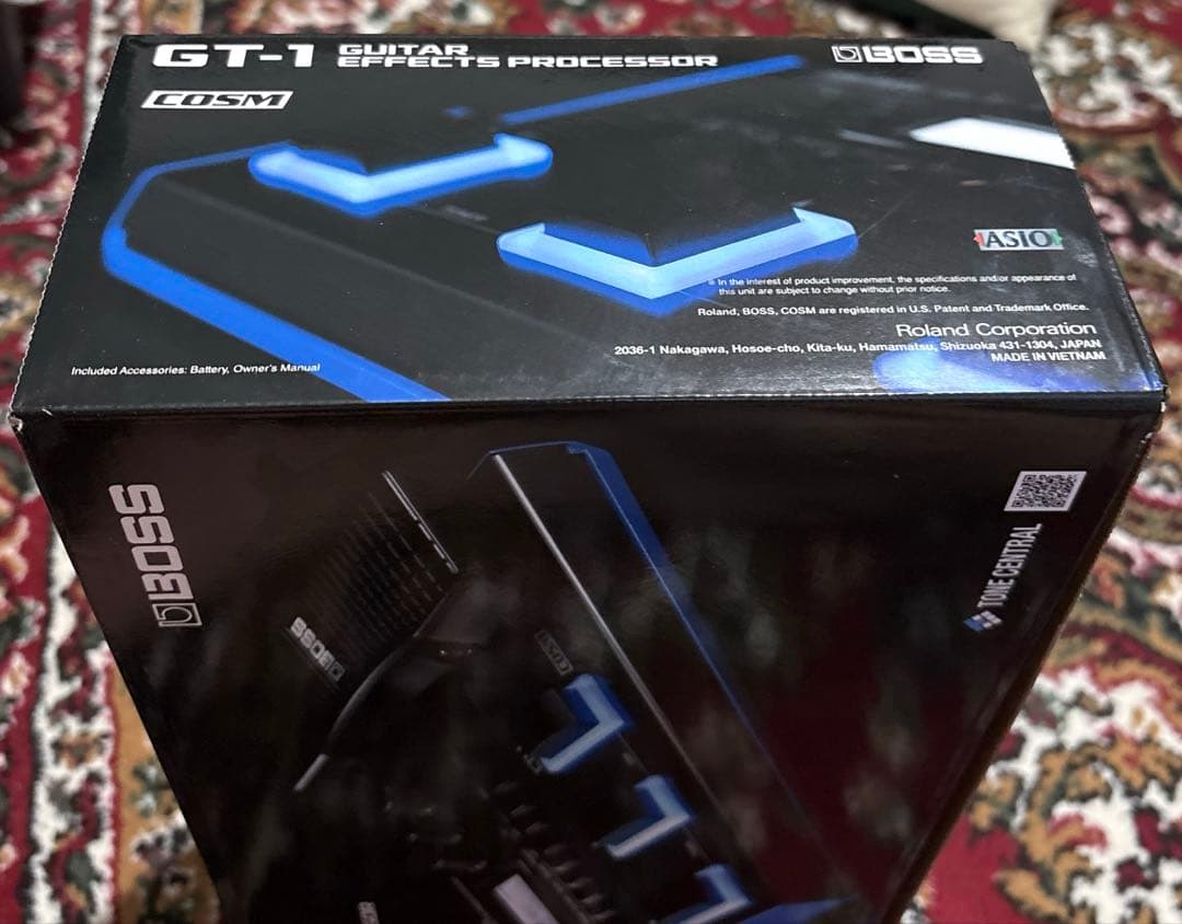 新品未使用　BOSS GT-1 マルチエフェクター