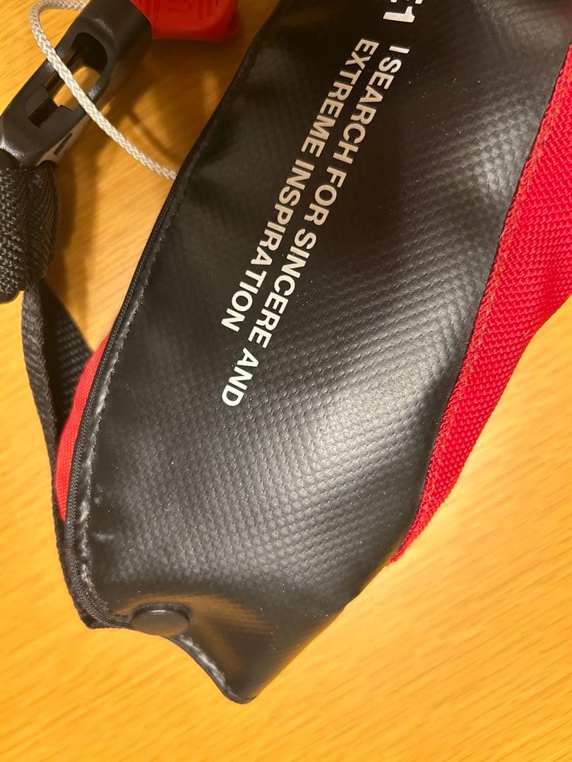 一誠　ライフジャケット　中古品